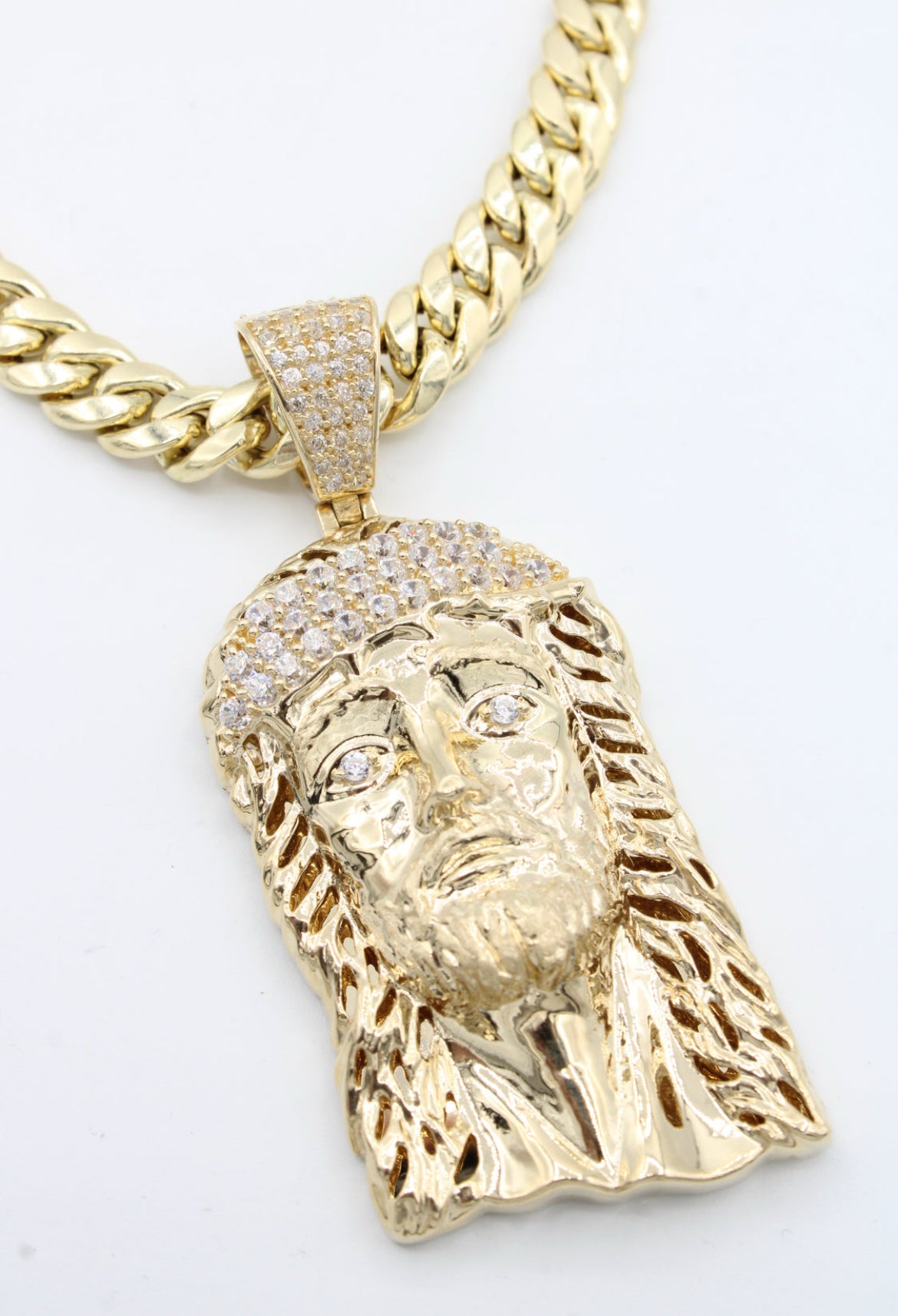 (Copia) *NEW* 14k Jesus Face Pendant w/ ITTALLO
Hollow Cuban Chain (7MM / 20" Inches)